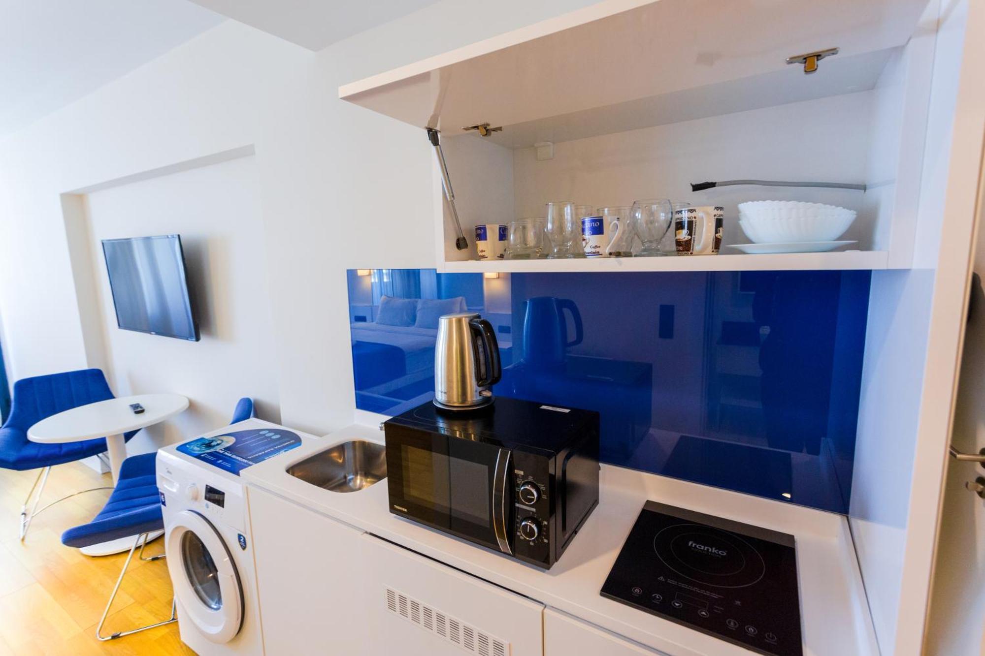 Best Location Apartments In バトゥーミ エクステリア 写真