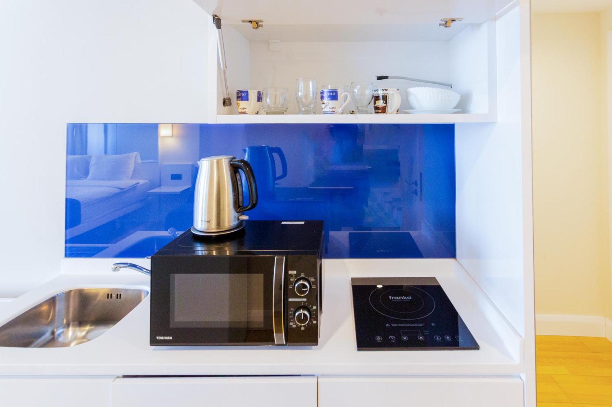 Best Location Apartments In バトゥーミ 部屋 写真